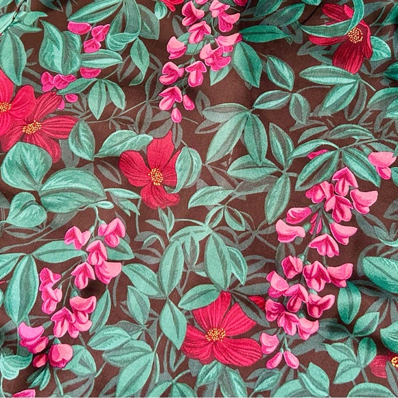 Ann Taylor Dark Green, Pink Tropical Floral Pajama Set, Size M - Picture 14 of 15